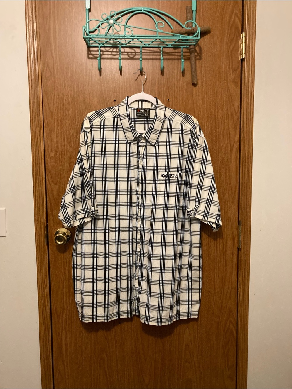 South Pole White and Navy Plaid Short-Sleeve Button-Down Shirt - Casual
